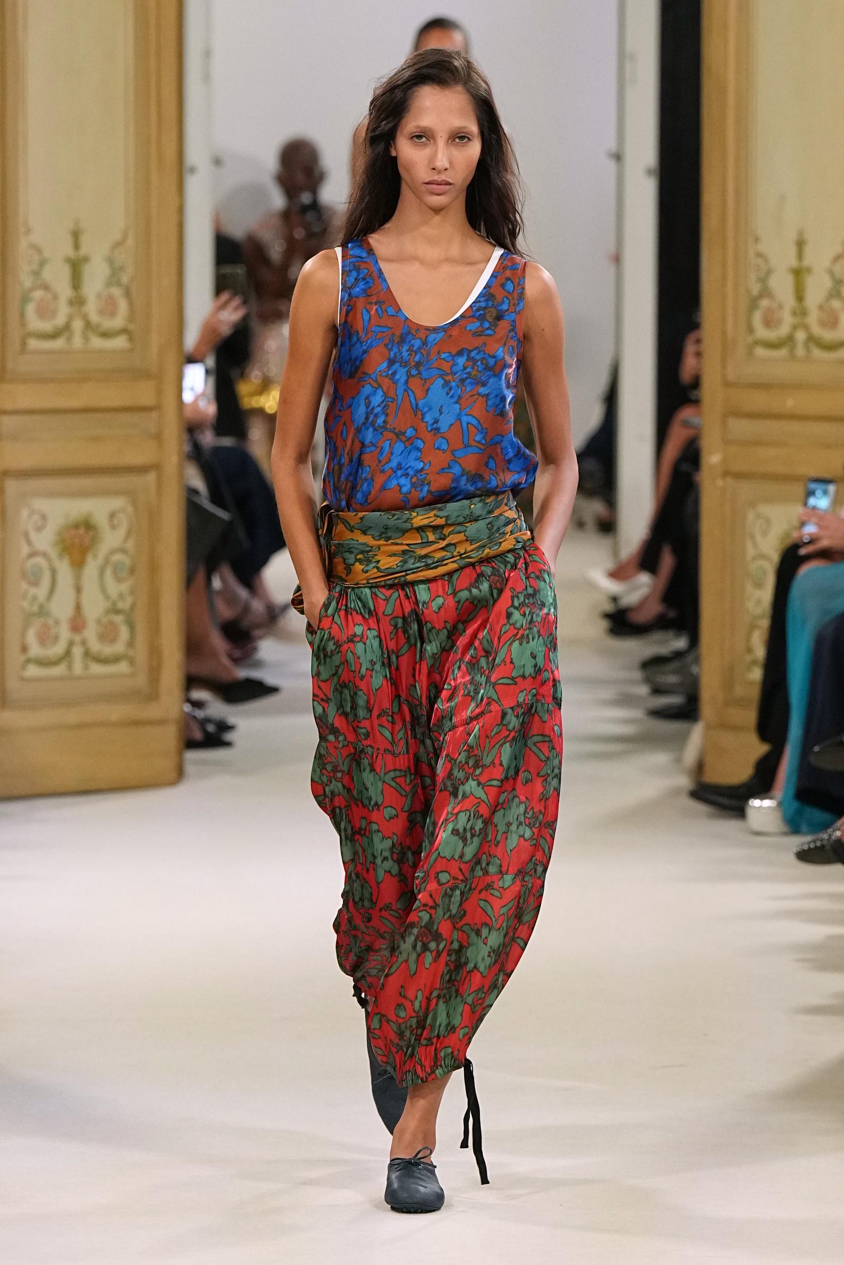 Défilé - Alberta Ferretti - Prêt à porter Printemps-Eté 2027